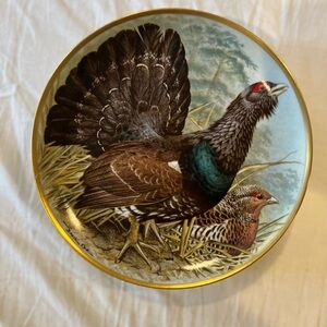Decorative Wildlife Plate with Gold Trim